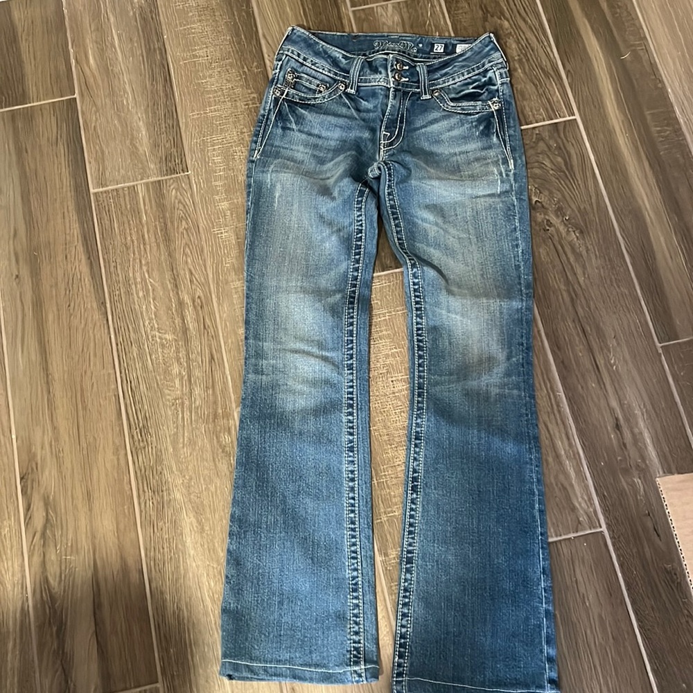 Miss Me Jeans Size 27. Boot cut